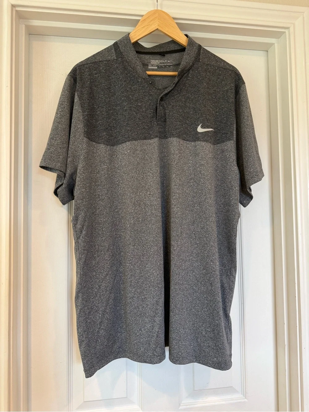Nike Golf Dri-Fit Men's Gray Two-Tone Short Sleeve
